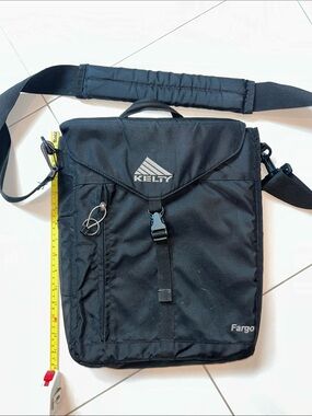 Kelty Fargo Black Crossbody Computer Shoulder Bag